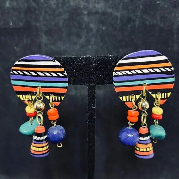 Lot of 6 Silver Tone Pierced Earrings (4830) - Picture 8 of 9